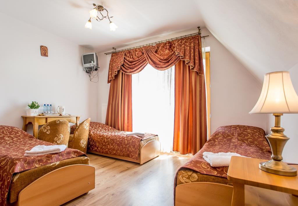 Pod Modrzewiami Hotel Zakopane Phòng bức ảnh