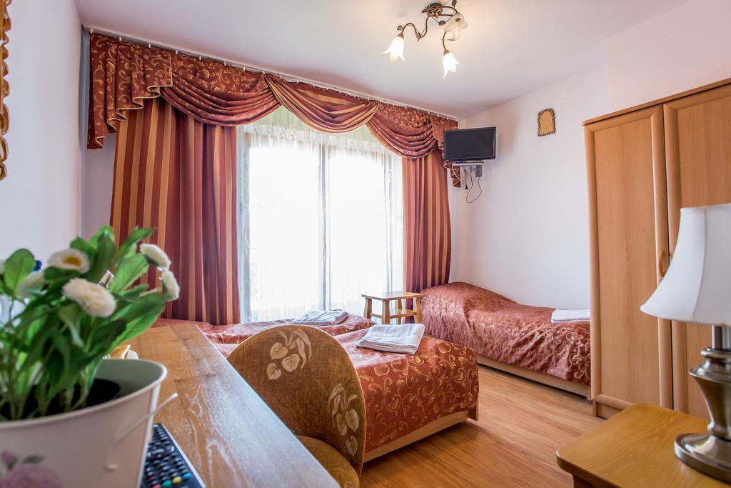 Pod Modrzewiami Hotel Zakopane Phòng bức ảnh