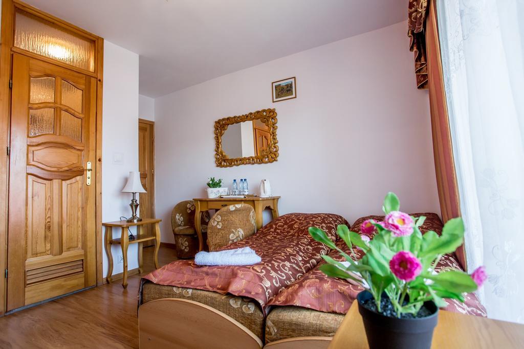 Pod Modrzewiami Hotel Zakopane Phòng bức ảnh
